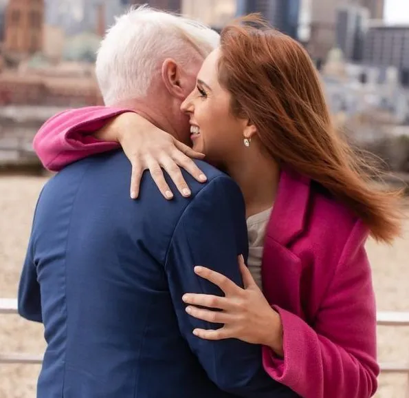 Nova Hawthorne – armusin oma 62-aastasesse suhkrupapasse