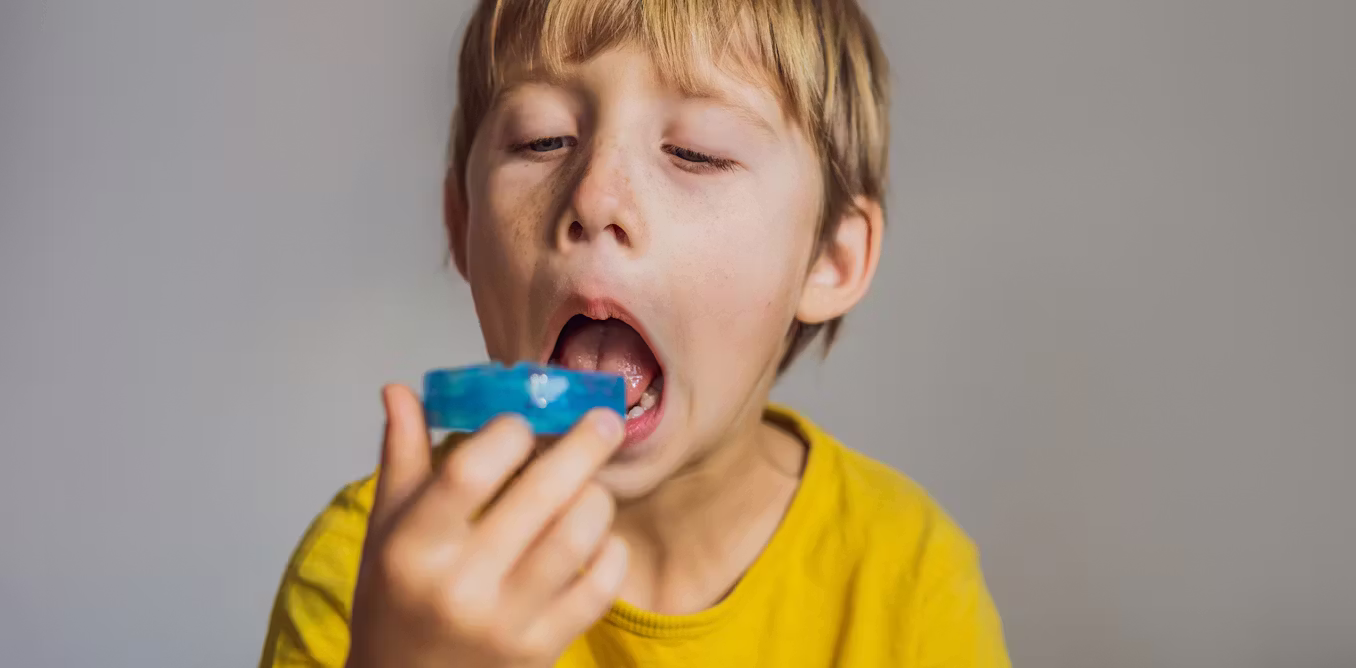 Uurisime laste spordihambakaitsetel baktereid. Tulemused olid silmiavavad