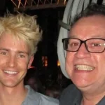 Russell T Davies (63) kinnitab suhet modelli Oliver Cole'iga (27): "Mul on väga vedanud"