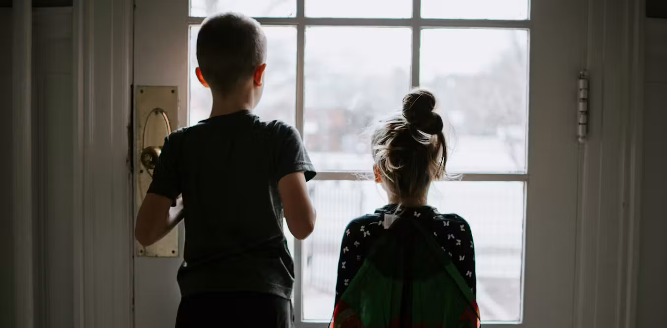 Millal võib teie laps üksi koju jääda? Neuroteadus viitab sellele, et me esitame vale küsimuse