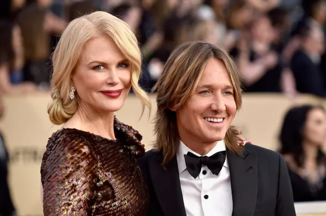 FAIL – 6. JAANUAR: Nicole Kidman ja Keith Urban lõpetasid pärast 19 aastat kestnud abielu lahutuse. LOS ANGELES, CA – 21. JAANUAR: näitleja Nicole Kidman (L) ja muusik Keith Urban osalevad 21. jaanuaril 2018 Californias Los Angeleses The Shrine Auditoriumis toimuval 24. iga-aastasel ekraaninäitlejate gildi auhindade jagamisel. (Frazer Harrisoni/Getty Images foto) 15447809 15608599