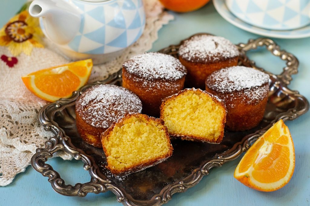 Apelsini ja jogurti muffinid: sobivad suurepäraselt laste suupisteks